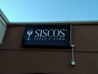Sisco's Tapas y Vino
