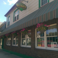 Heenan's Irish Pub