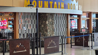 Mountain Room Bar