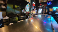 Pete's Garage Bar