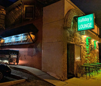 Halliday's Lounge