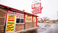 Joe's Liquor & Bar