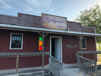 El VAQUERO HANGOUT BAR