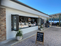 Local Business Hawkesbury River Oyster Shed in Mooney Mooney NSW