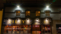 Riley's Pub