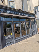 Shuffle Bar & Jukebox