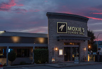 Moxies Kelowna Restaurant