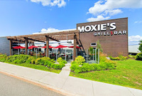 Local Business Moxies Courtneypark Restaurant in Mississauga ON