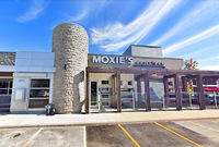 Local Business Moxies Argentia Restaurant in Mississauga ON