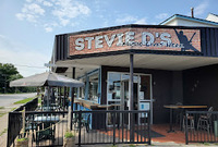 Stevie D's