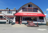 Shipyard Restaurant & Pub
