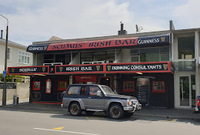 Seumus' Irish Bar & Restaurant