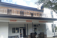 Pelorus Tavern (Trout Bar)