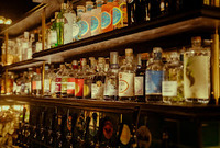 Bozo - Gin and Craft Beer Bar