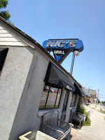 Nic's Grill